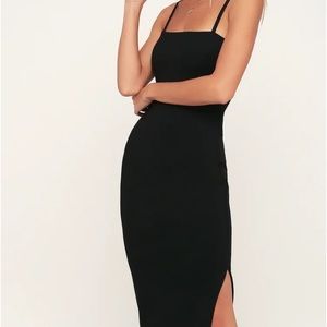 Lulu’s Paulina Bodycon Midi Dress